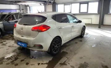 Kia Ceed 2013 года за 3 800 000 тг. в Астана фото 3