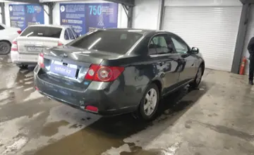 Chevrolet Epica 2007 года за 3 000 000 тг. в Астана фото 3