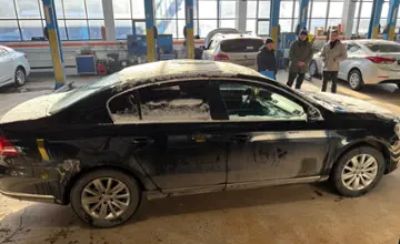 Volkswagen Passat 2013 года за 6 000 000 тг. в Караганда фото 4