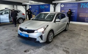 Kia Rio 2021 года за 8 000 000 тг. в Астана фото 1