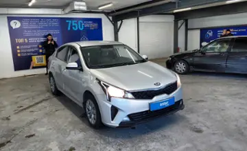 Kia Rio 2021 года за 8 000 000 тг. в Астана фото 2
