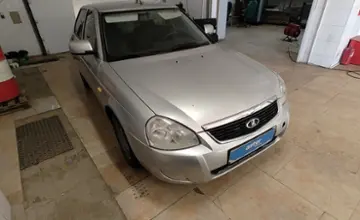 LADA (ВАЗ) Priora 2015 года за 2 000 000 тг. в Актобе фото 3