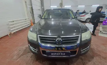 Volkswagen Touareg 2007 года за 7 000 000 тг. в Астана фото 2