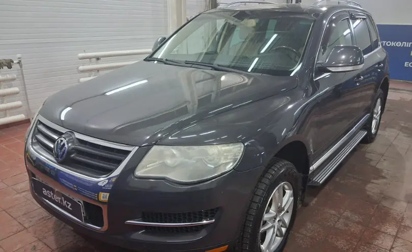 Volkswagen Touareg 2007 года за 7 000 000 тг. в Астана