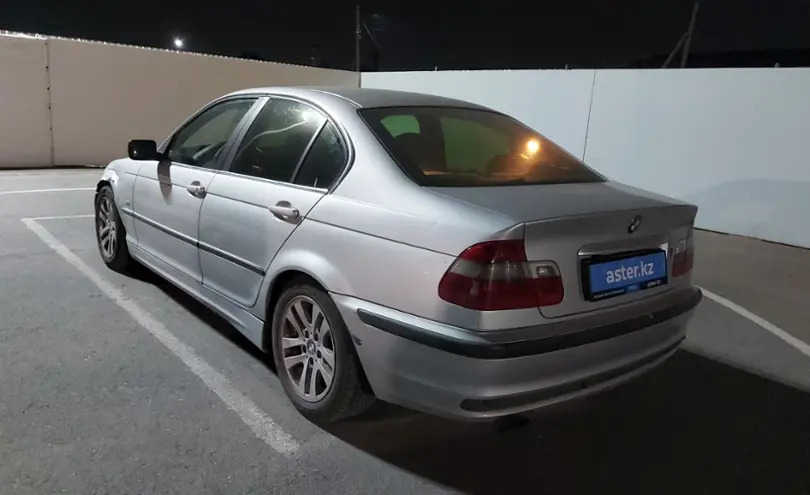 BMW 3 серии 2002 года за 2 500 000 тг. в Шымкент фото 4