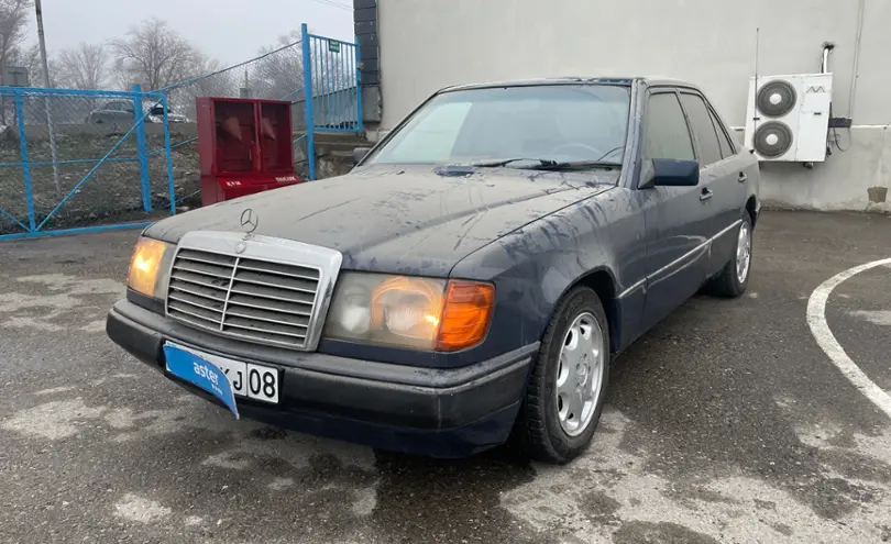 Mercedes-Benz W124 1987 года за 1 500 000 тг. в Тараз