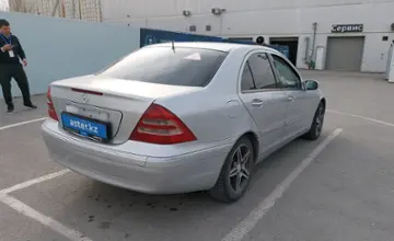 Mercedes-Benz C-Класс 2001 года за 3 600 000 тг. в Шымкент фото 3