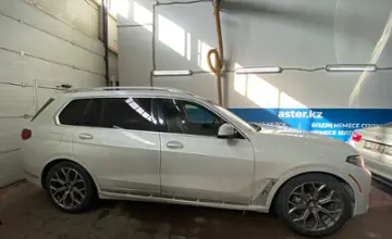 BMW X7 2019 года за 36 000 000 тг. в Астана фото 4