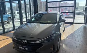 Hyundai Elantra 2019 года за 7 500 000 тг. в Астана фото 1