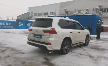 Lexus LX 2016 года за 38 000 000 тг. в Алматы фото 3