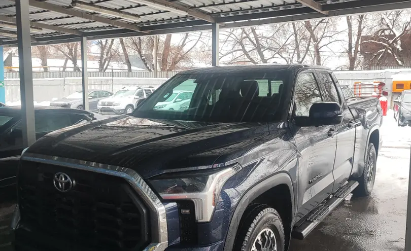 Toyota Tundra 2022 года за 35 000 000 тг. в Алматы