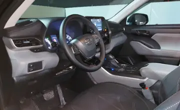 Toyota Highlander 2021 года за 25 000 000 тг. в Шымкент фото 5