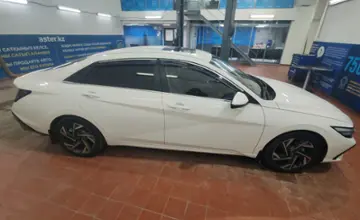 Hyundai Elantra 2023 года за 9 000 000 тг. в Астана фото 4