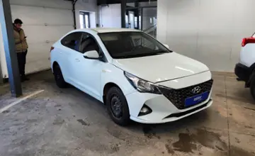 Hyundai Accent 2020 года за 6 500 000 тг. в Астана фото 2