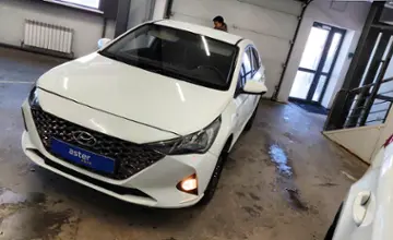 Hyundai Accent 2020 года за 6 500 000 тг. в Астана фото 1