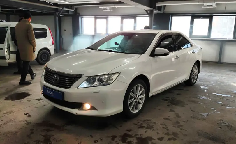 Toyota Camry 2013 года за 9 300 000 тг. в Астана