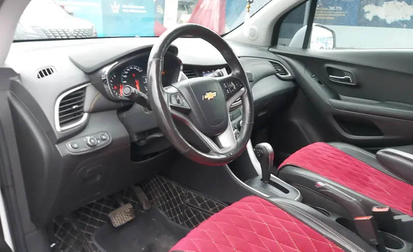 Chevrolet Trax 2022 года за 7 700 000 тг. в Шымкент фото 5