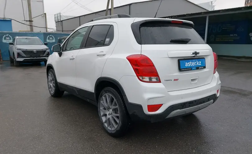 Chevrolet Trax 2022 года за 7 700 000 тг. в Шымкент фото 4