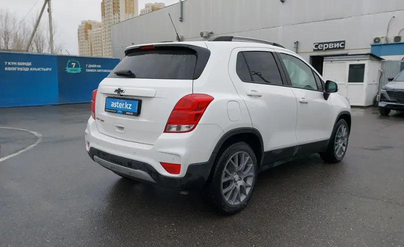 Chevrolet Trax 2022 года за 7 700 000 тг. в Шымкент фото 3