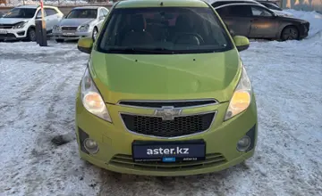 Chevrolet Spark 2013 года за 3 500 000 тг. в Уральск фото 2