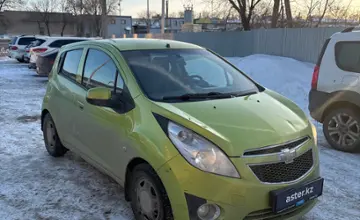 Chevrolet Spark 2013 года за 3 500 000 тг. в Уральск фото 3
