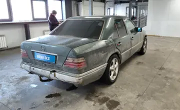 Mercedes-Benz E-Класс 1993 года за 1 600 000 тг. в Астана фото 3