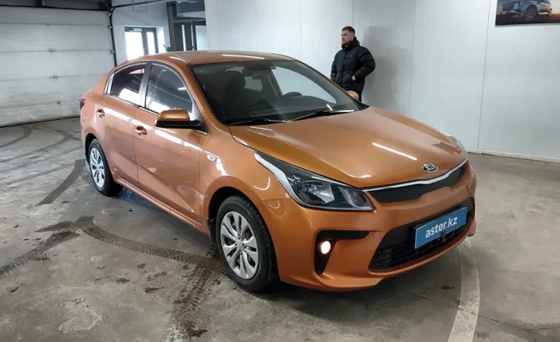 Kia Rio 2019 года за 6 800 000 тг. в Астана фото 2