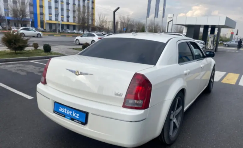 Chrysler 300C 2006 года за 4 000 000 тг. в Шымкент фото 5