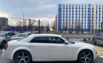 Chrysler 300C 2006 года за 4 000 000 тг. в Шымкент фото 4