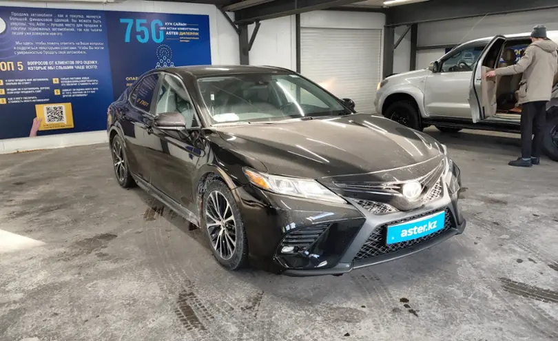 Toyota Camry 2020 года за 12 500 000 тг. в Астана фото 2