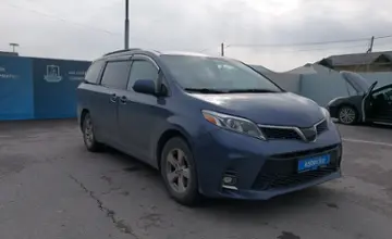 Toyota Sienna 2016 года за 13 000 000 тг. в Шымкент фото 2