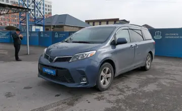 Toyota Sienna 2016 года за 13 000 000 тг. в Шымкент фото 1