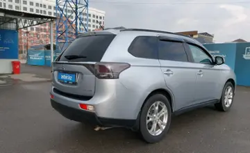 Mitsubishi Outlander 2013 года за 8 000 000 тг. в Шымкент фото 3