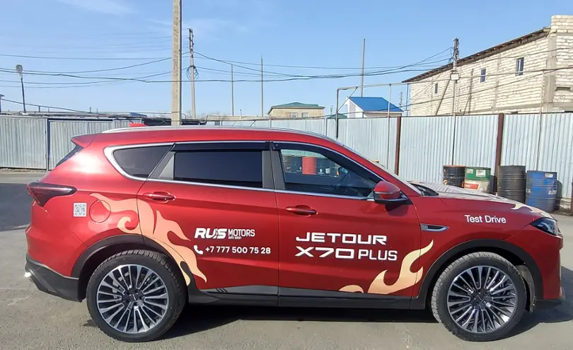 Jetour X70 PLUS 2024 года за 9 000 000 тг. в Атырау фото 4