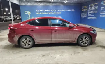Hyundai Elantra 2018 года за 6 500 000 тг. в Алматы фото 4