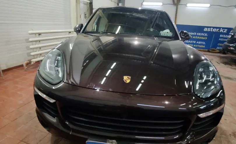 Porsche Cayenne 2017 года за 35 000 000 тг. в Астана фото 2