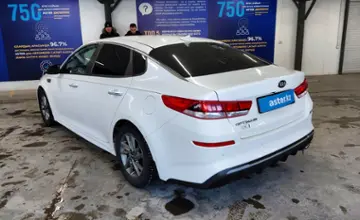 Kia Optima 2018 года за 8 200 000 тг. в Астана фото 4