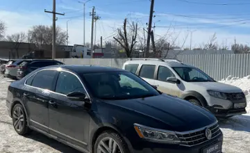 Volkswagen Passat 2017 года за 8 000 000 тг. в Уральск фото 1