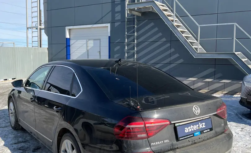 Volkswagen Passat 2017 года за 8 000 000 тг. в Уральск фото 5