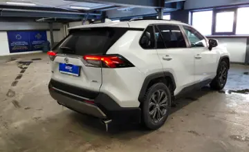 Toyota RAV4 2023 года за 17 500 000 тг. в Астана фото 3