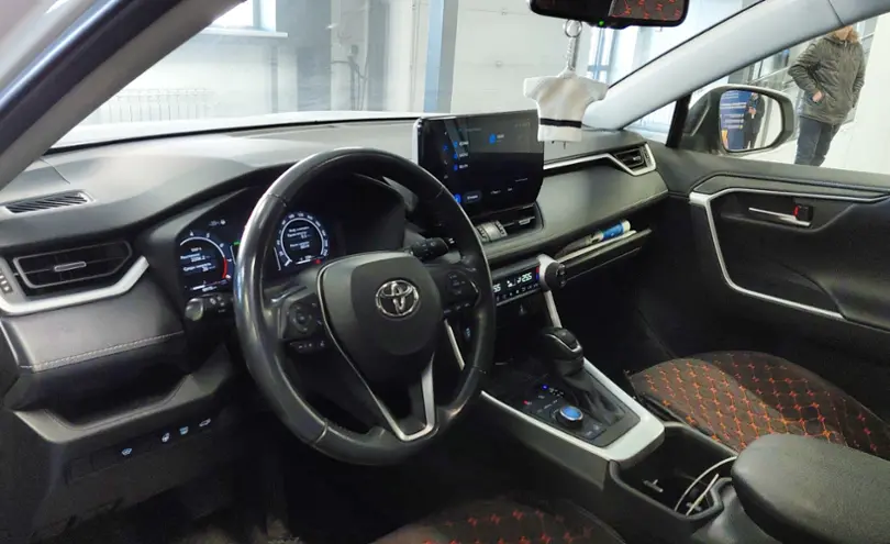Toyota RAV4 2023 года за 17 500 000 тг. в Астана фото 5