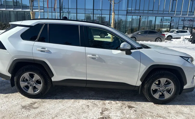 Toyota RAV4 2023 года за 18 000 000 тг. в Астана фото 4