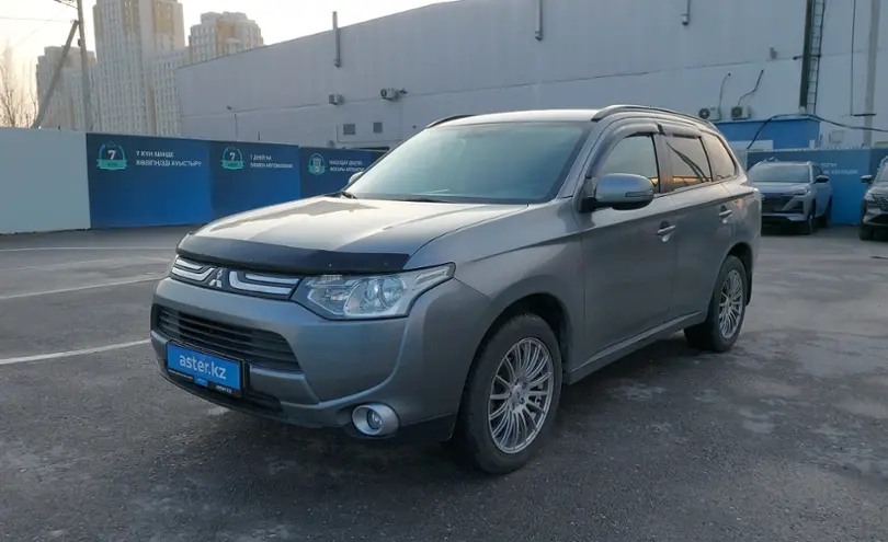 Mitsubishi Outlander 2012 года за 8 300 000 тг. в Шымкент