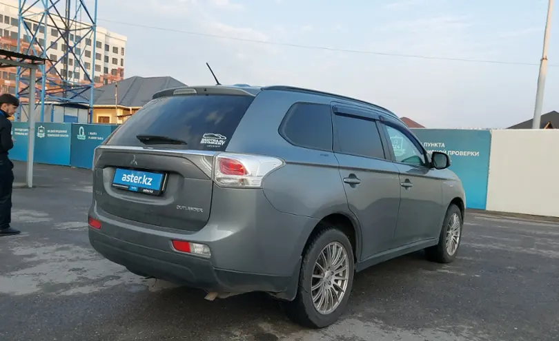 Mitsubishi Outlander 2012 года за 8 300 000 тг. в Шымкент фото 3