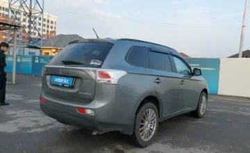 Mitsubishi Outlander 2012 года за 8 300 000 тг. в Шымкент фото 3