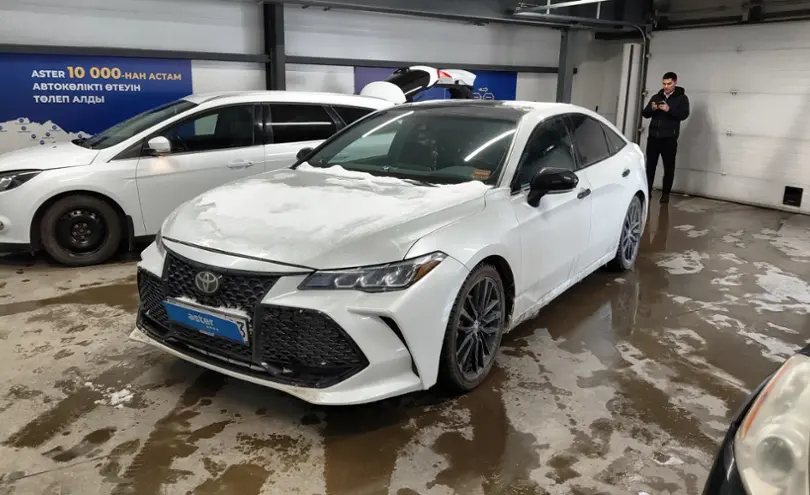 Toyota Avalon 2020 года за 22 000 000 тг. в Астана