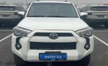 Toyota 4Runner 2019 года за 22 000 000 тг. в Алматы фото 2