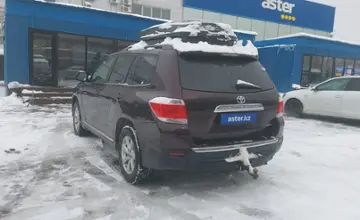 Toyota Highlander 2012 года за 10 000 000 тг. в Алматы фото 4