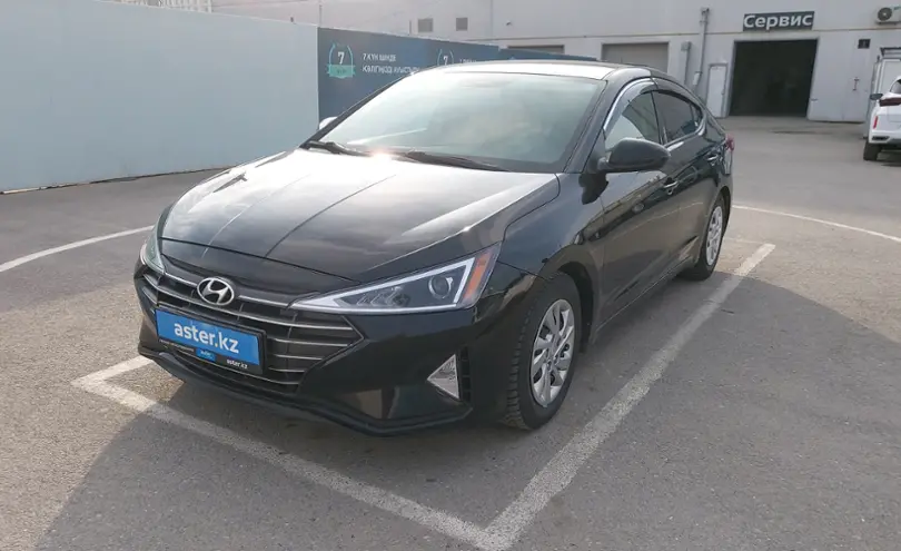 Hyundai Elantra 2018 года за 8 000 000 тг. в Шымкент