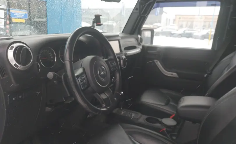 Jeep Wrangler 2014 года за 25 000 000 тг. в Алматы фото 5